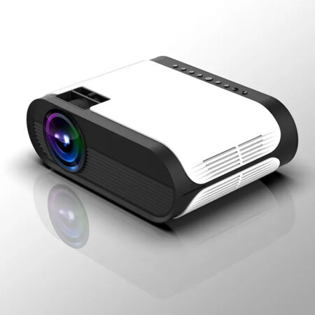 7000Lumen Mini Portable Beamer 4k Lcd With Built-In Dual Speakers Ultra Short Throw Home Theater Projector